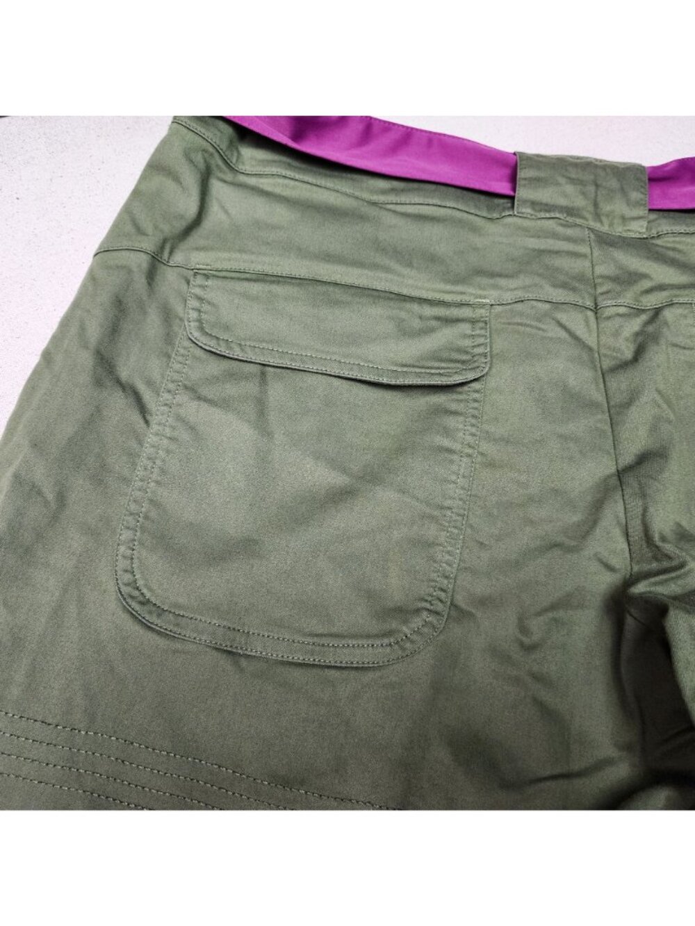 Nike DRI-FIT Women's Utility Cargo Olive Green Pants w/Fabric Belt Sz L 36/31 - Picture 11 of 16